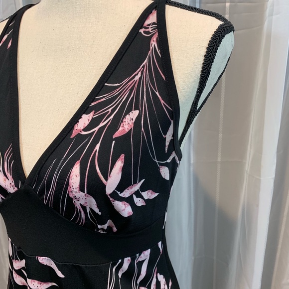 Summer top. Black w/ pink flowers. Razor back. M - Picture 4 of 5